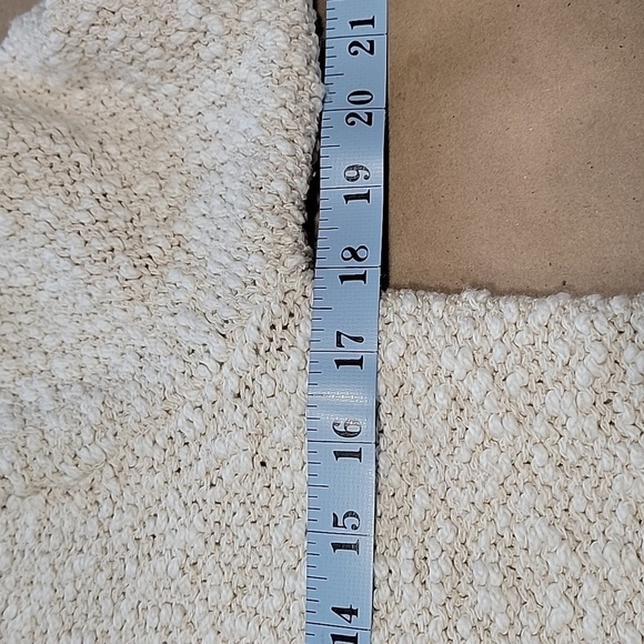 LOFT Outlet Size S Oatmeal Color Boucle, Knobby Open Cardigan, Gently Used Cond - Picture 6 of 10